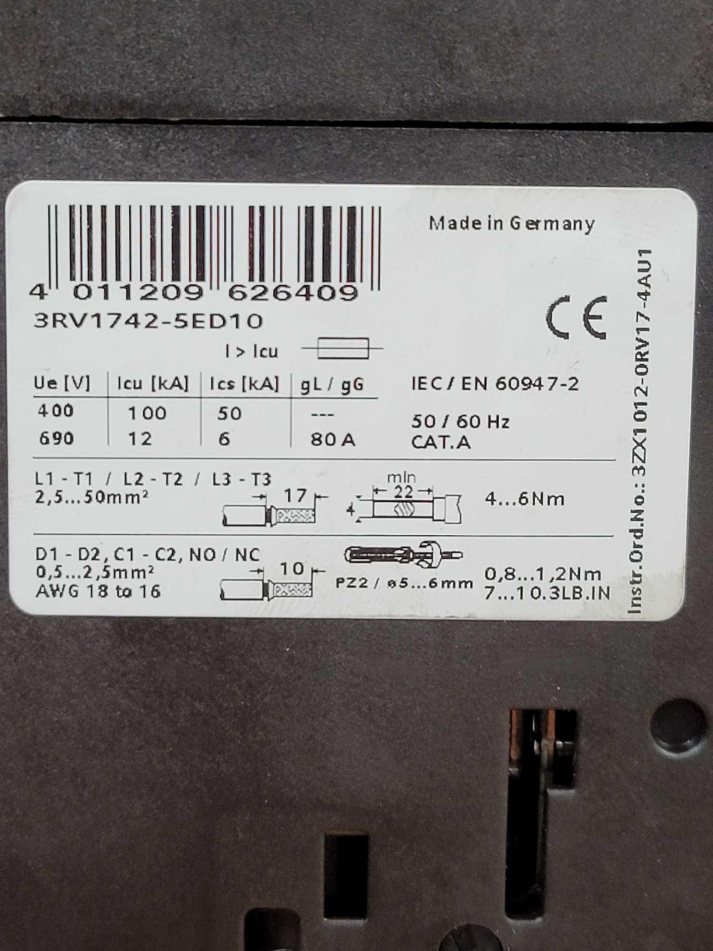 LOT OF 5 SIEMENS 3RV1742-5ED10 / 30 Amp Circuit Breaker  /  Lot Weight: 24.0 lbs - Image 8 of 9