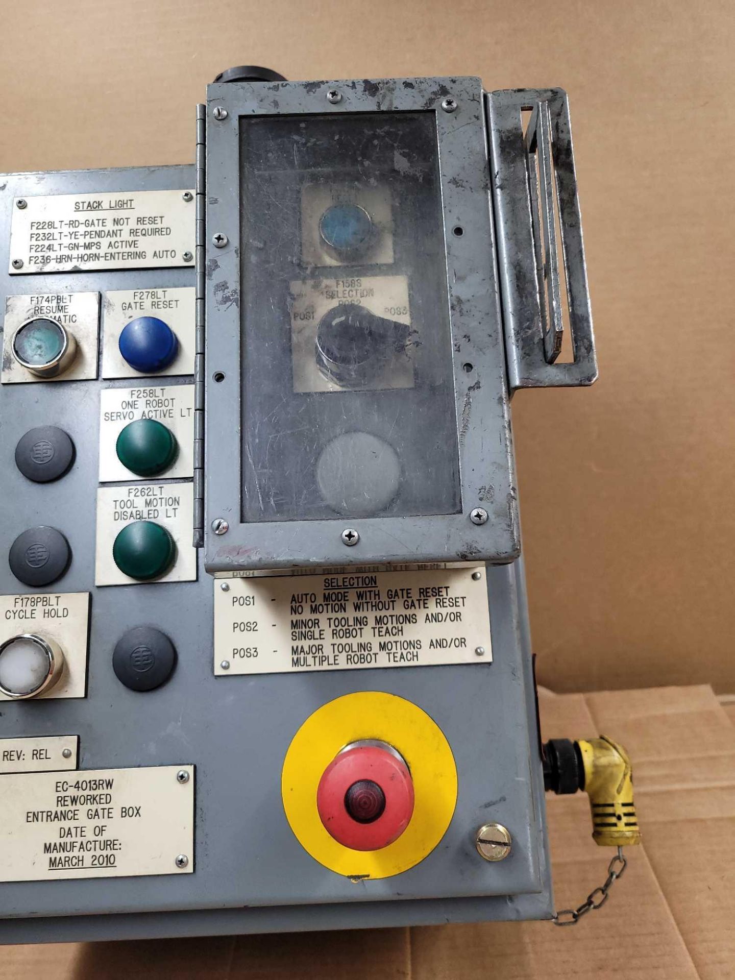 X-BAR AUTOMATION EC-4013RW / Reworked Entrance Gate Box  /  Lot Weight: 37.4 lbs - Image 4 of 13
