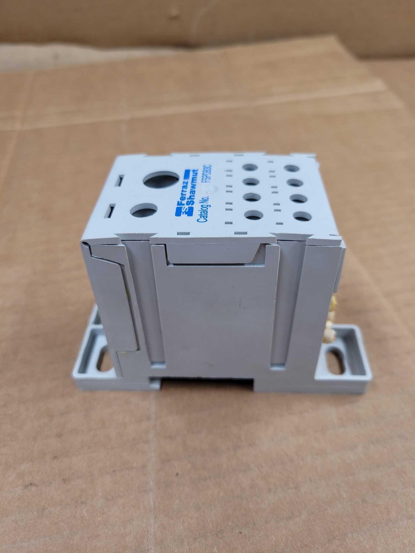 LOT OF 8 FERRAZ SHAWMUT FSPDB3C / Power Distribution Block  /  Lot Weight: 7.6 lbs - Image 6 of 8