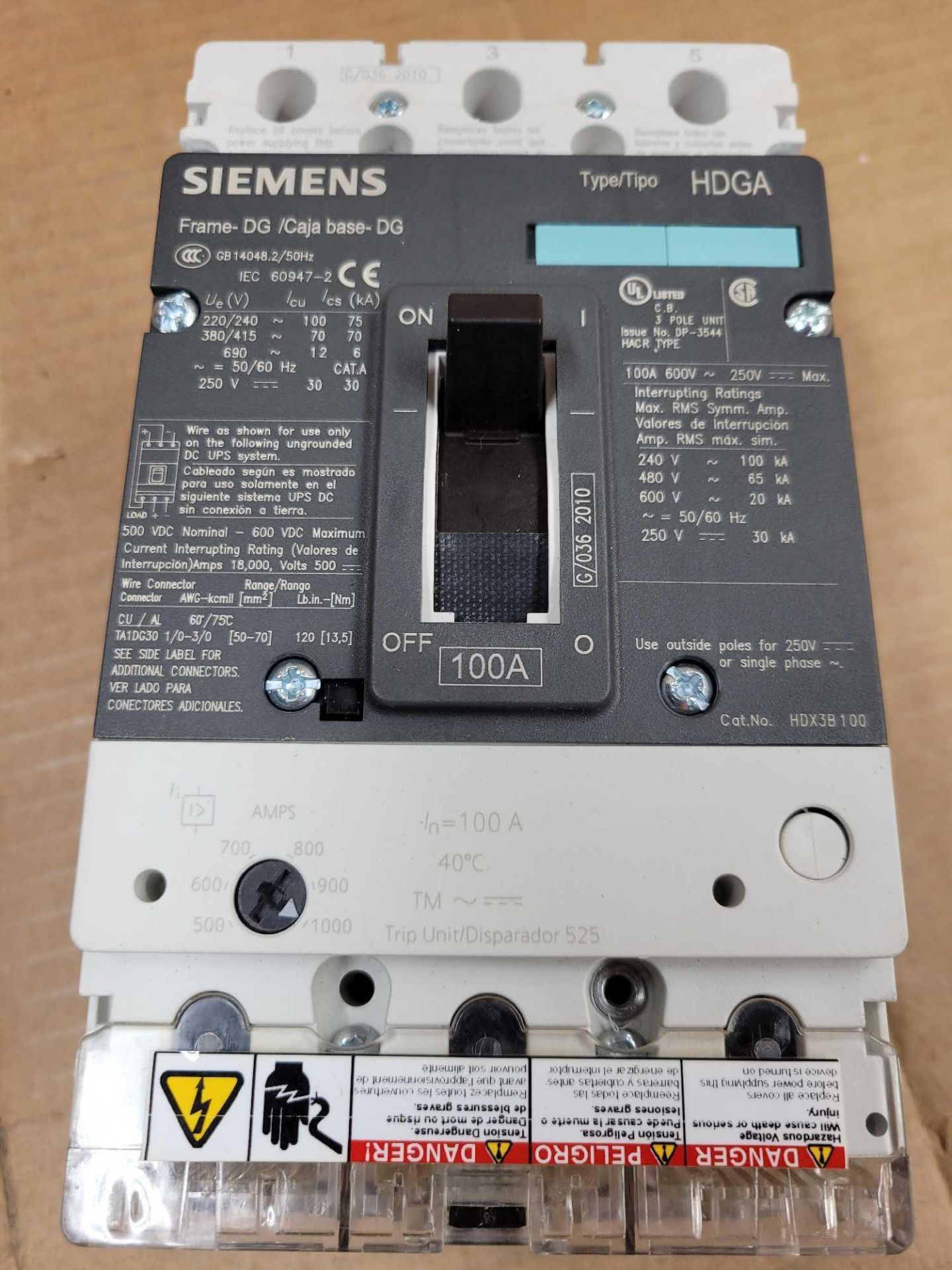 LOT OF 4 SIEMENS HDX3B100 / 100 Amp Circuit Breaker  /  Lot Weight: 18.6 lbs - Image 2 of 8