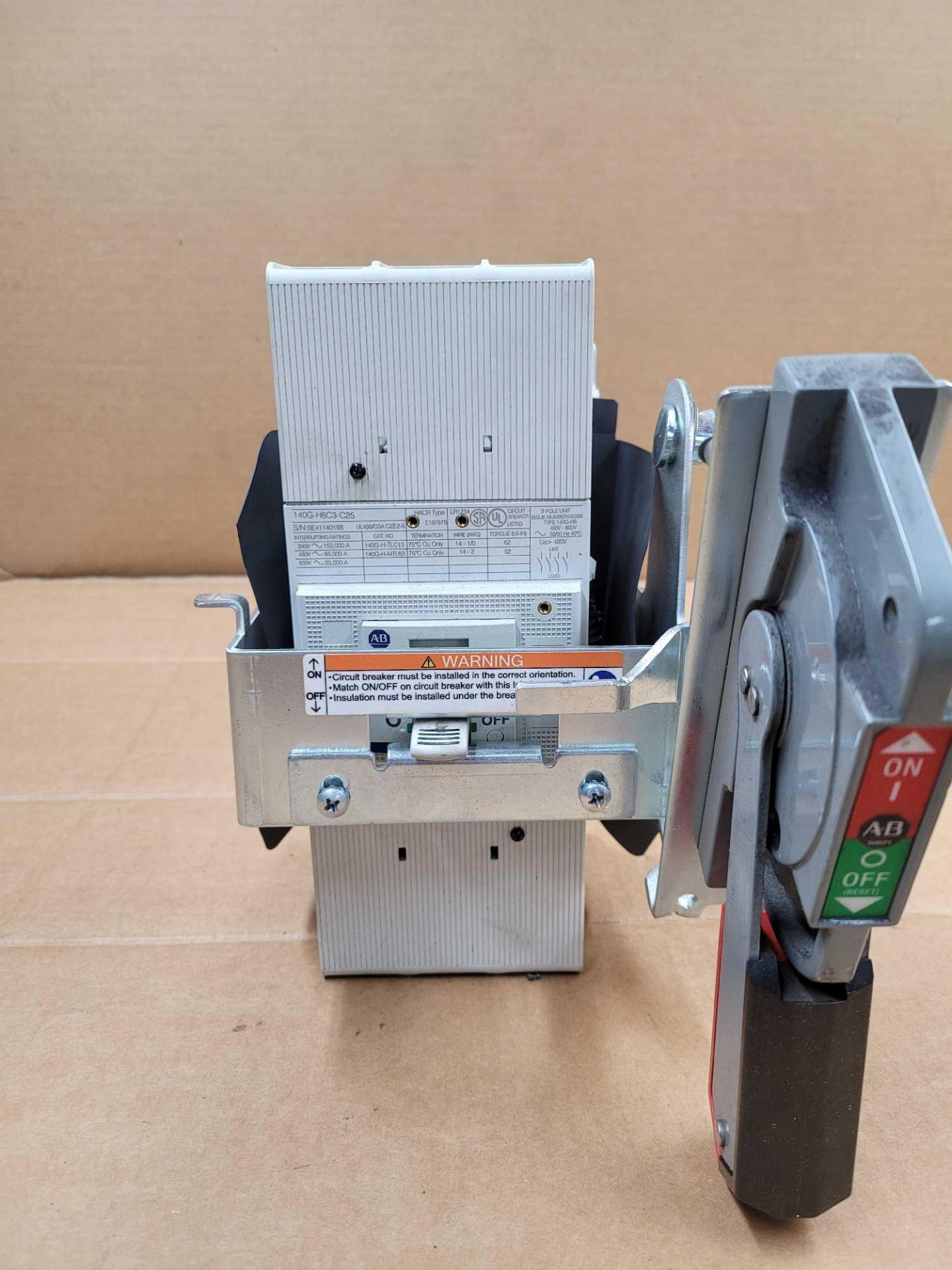 LOT OF 2 ALLEN BRADLEY 140G-H6C3-C25-FB / Series A 25 Amp Circuit Breaker with Operating Mechanism - Image 3 of 10