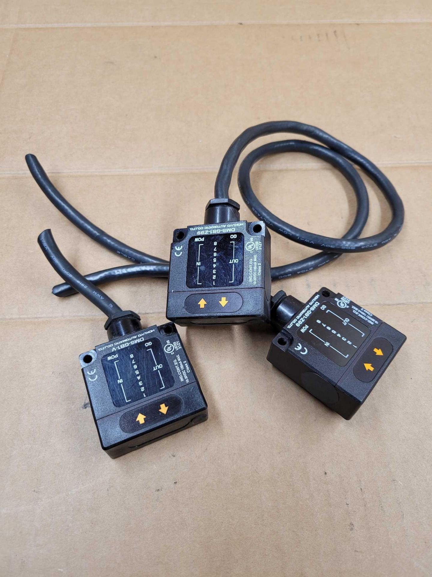 LOT OF 3 HOKUYO AUTOMATIC DMS-GB1-V / Photelectric Sensor  /  Lot Weight: 0.4 lbs