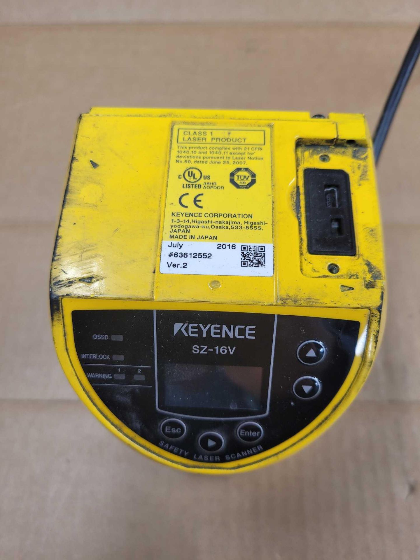 KEYENCE SZ-16V / Safety Laser Scanner  /  Lot Weight: 3.4 lbs - Image 7 of 8