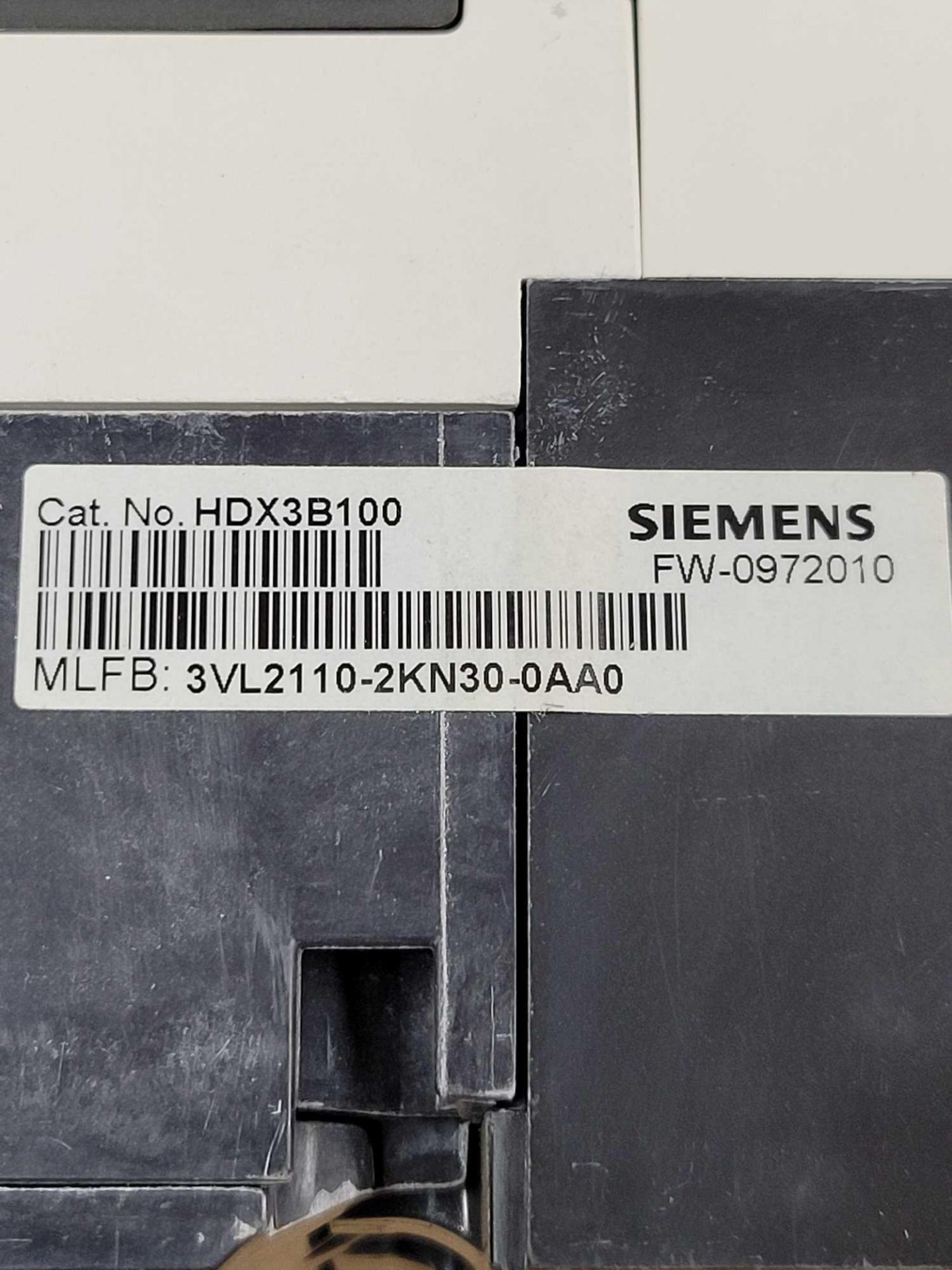 LOT OF 4 SIEMENS HDX3B100 / 100 Amp Circuit Breaker  /  Lot Weight: 18.6 lbs - Image 7 of 8