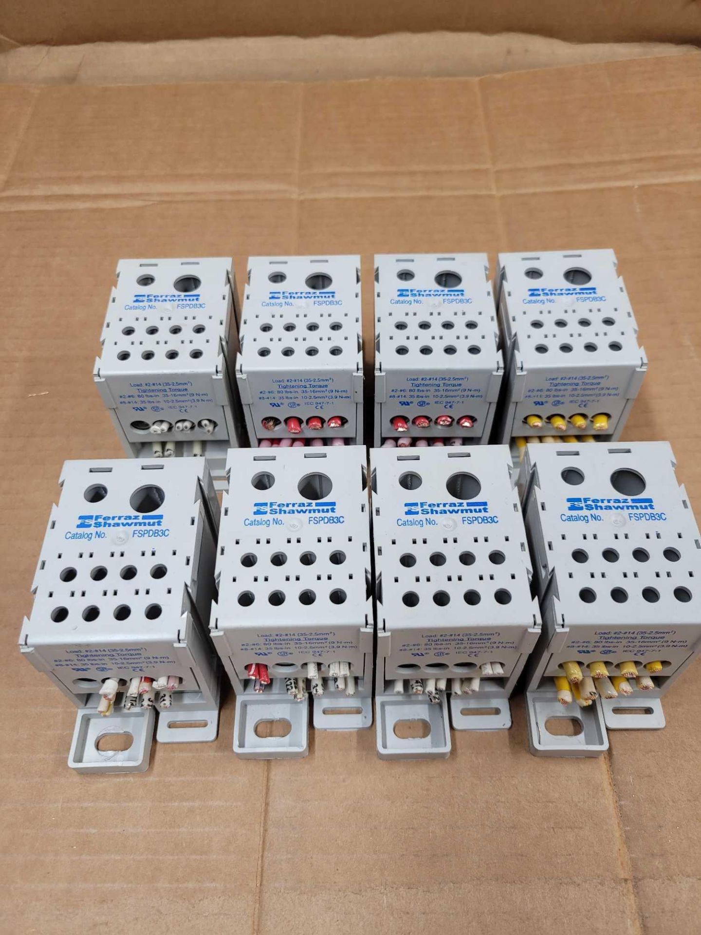 LOT OF 8 FERRAZ SHAWMUT FSPDB3C / Power Distribution Block  /  Lot Weight: 7.6 lbs