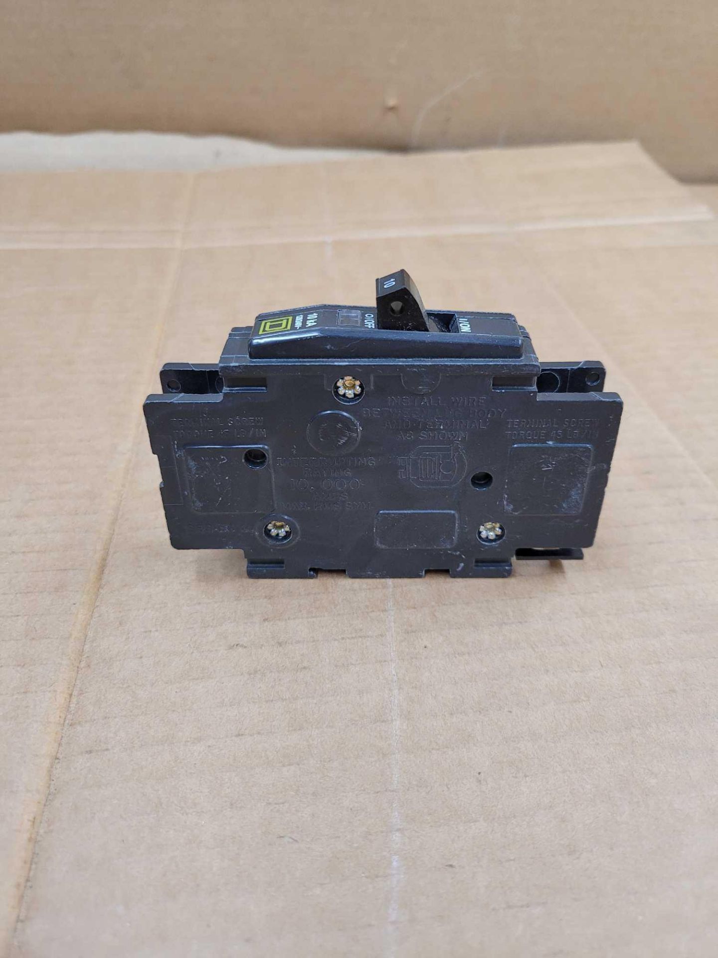 SQUARE D QOU110 / 10 Amp Circuit Breaker  /  Lot Weight: 11.2 lbs - Image 3 of 6