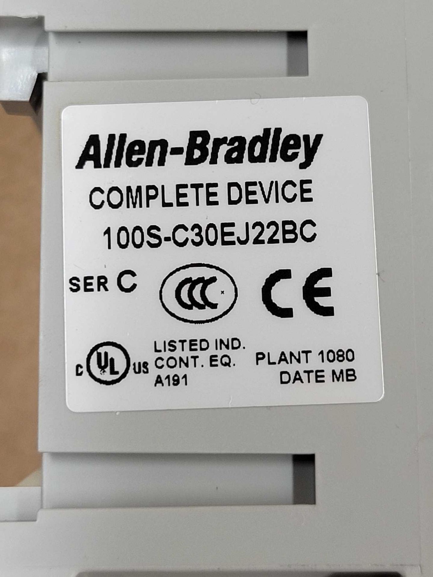 LOT OF 5 ALLEN BRADLEY 100S-C30EJ22BC / Guardmaster Safety Contactor  /  Lot Weight: 6.0 lbs - Image 7 of 9