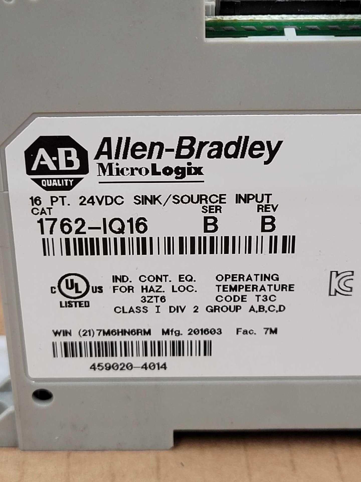 LOT OF 3 ASSORTED ALLEN BRADLEY / (2) 1762-OB16 | Series A MicroLogix Output  /  (1) 1762-IQ16 | Ser - Image 5 of 15