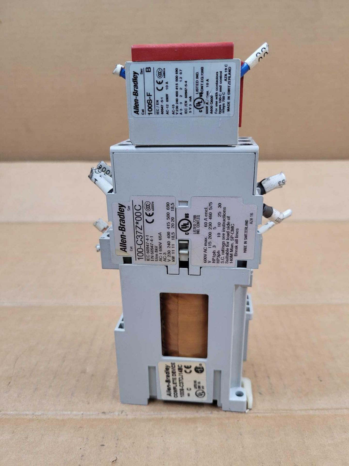 LOT OF 5 ALLEN BRADLEY 100S-C37DJ14BC / Guardmaster Safety Contactor  /  Lot Weight: 10.6 lbs - Image 8 of 12