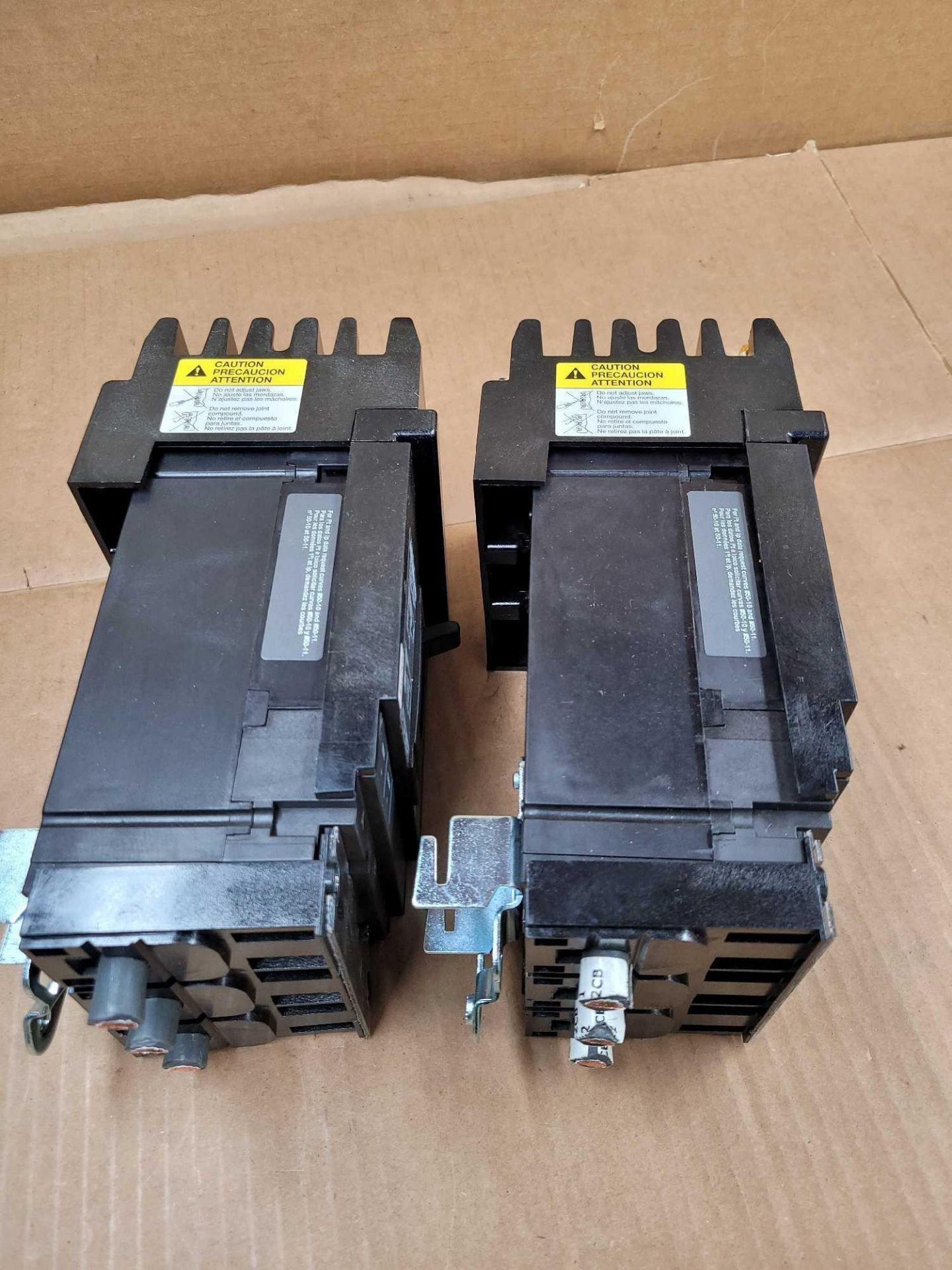 LOT OF 2 SQUARE D HJA36100 / 100 Amp Molded Case Circuit Breaker  /  Lot Weight: 9.4 lbs - Image 6 of 6