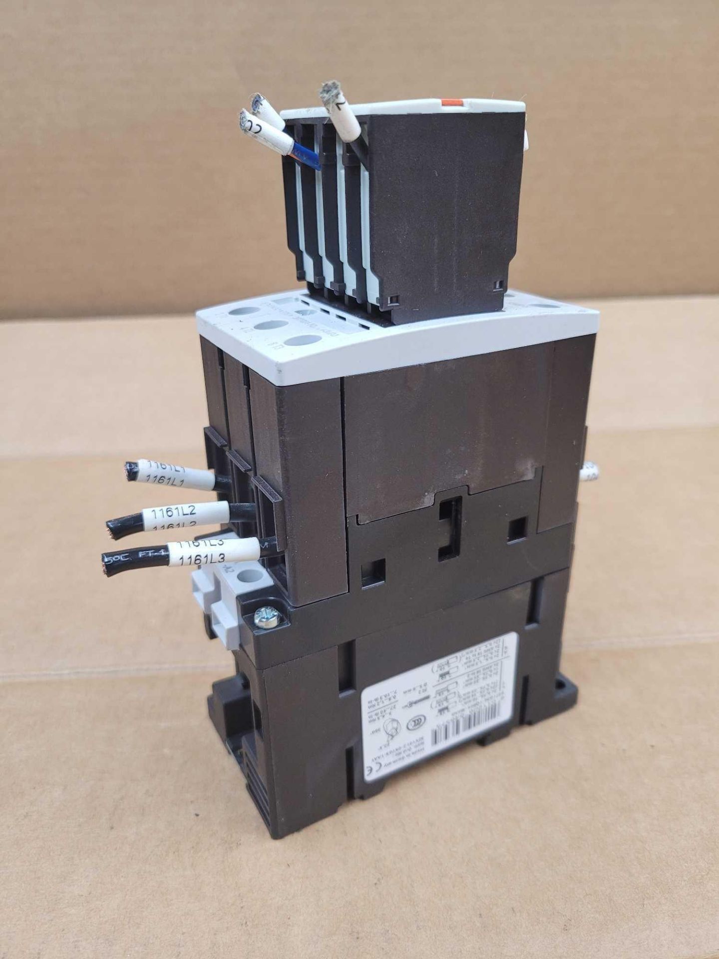 LOT OF 4 SIEMENS 3RT1034-1QB44-3MA0 / Power Contactor  /  Lot Weight: 13.2 lbs - Image 2 of 7