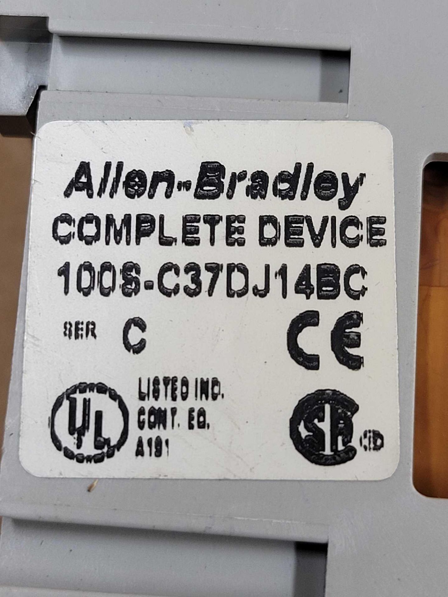 LOT OF 5 ALLEN BRADLEY 100S-C37DJ14BC / Guardmaster Safety Contactor  /  Lot Weight: 10.6 lbs - Image 10 of 12