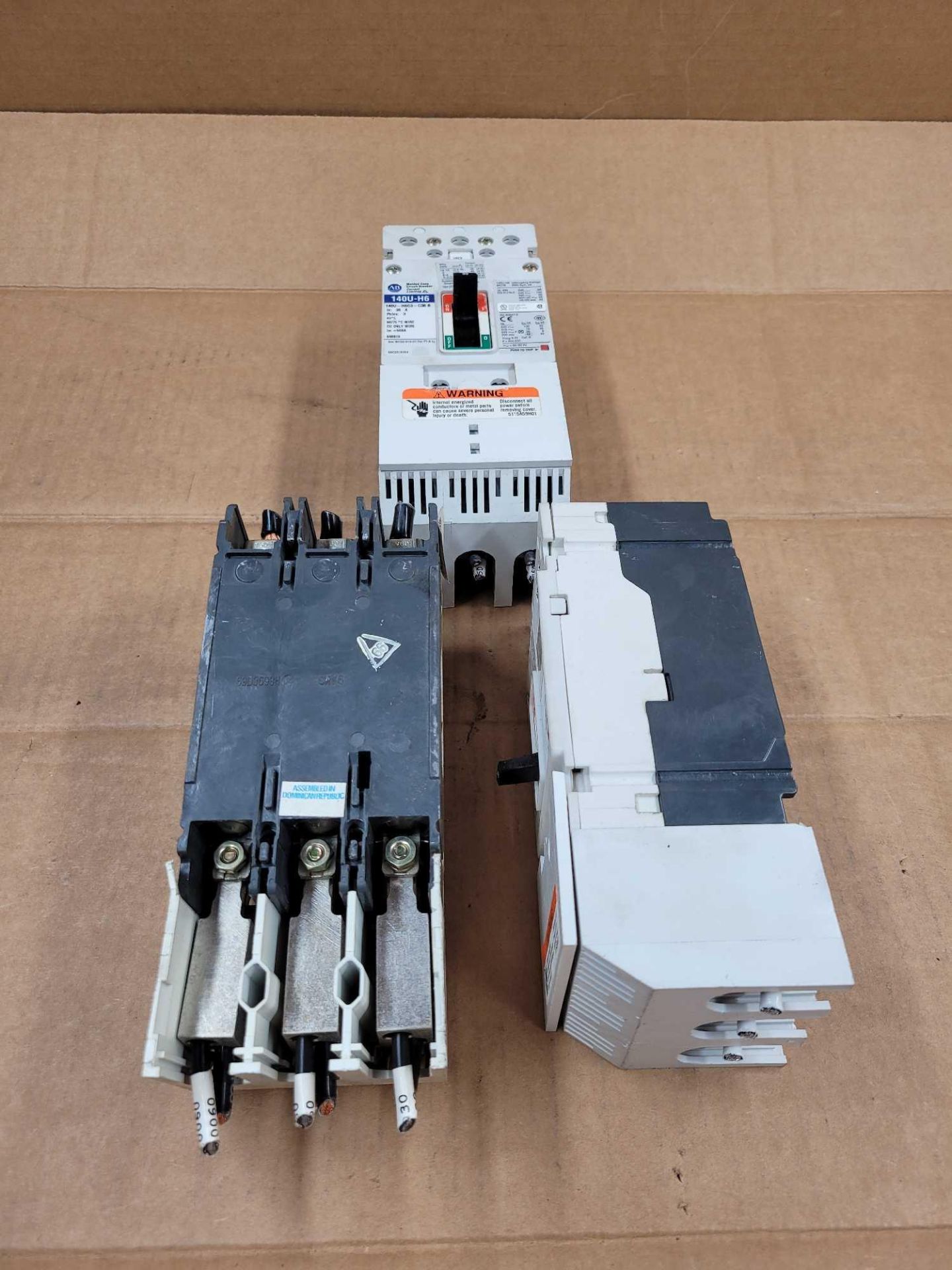 LOT OF 3 ALLEN BRADLEY 140U-H6C3-C30B / 30 Amp Circuit Breaker  /  Lot Weight: 7.8 lbs - Image 7 of 7