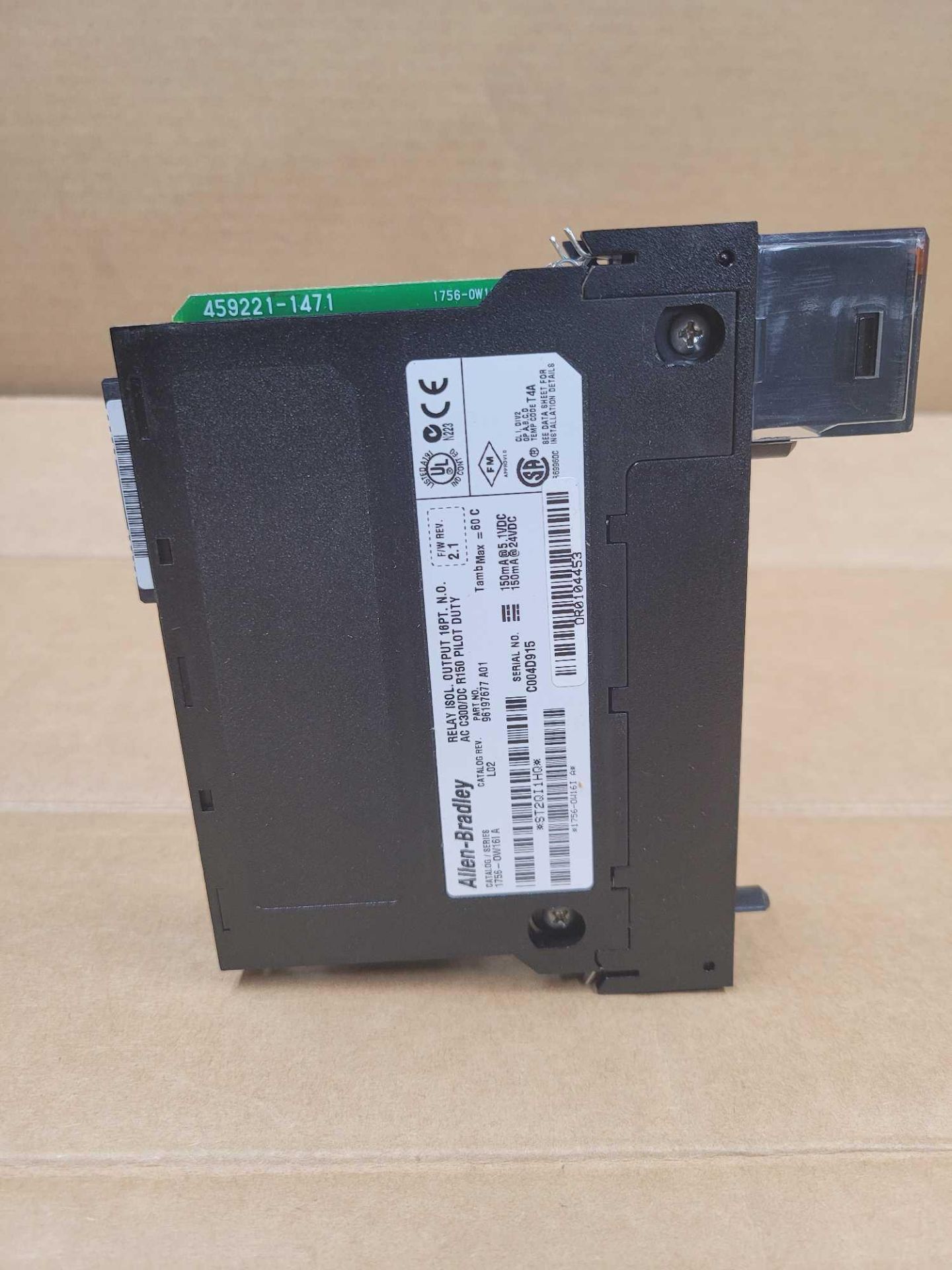 ALLEN BRADLEY 1756-OW16I / Series A Isolated Relay Output Module  /  Lot Weight: 0.6 lbs - Image 4 of 6