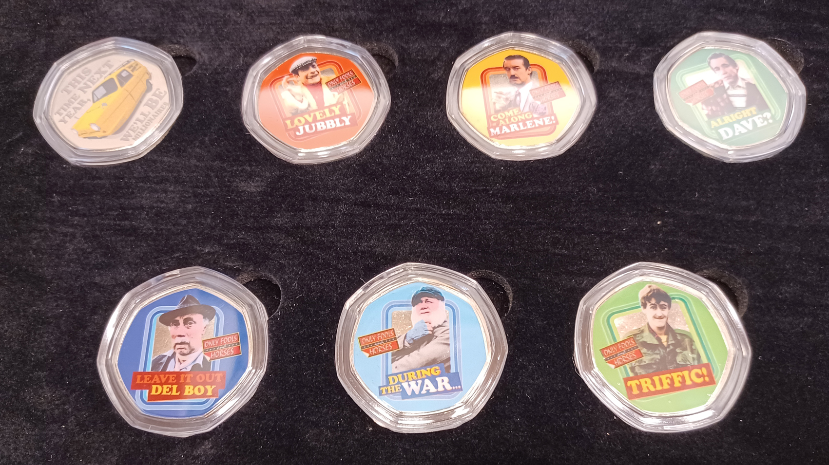 ONLY FOOLS & HORSES COMMEMORATIVE COIN SET (BOXED) - Image 3 of 3