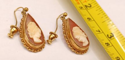 9CT GOLD CAMEO EARRINGS 7.2g APPROX 3CM