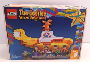 LEGO 21306 BEATLES YELLOW SUBMARINE