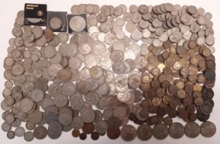 BRITISH COINS - OVER 4 KG'S OF CROWNS, FLORINS, ONE/TWO/FIVE SHILLINGS ETC. MAINLY SILVER