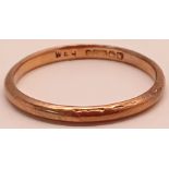 9CT GOLD WEDDING BAND 1.2g SIZE L