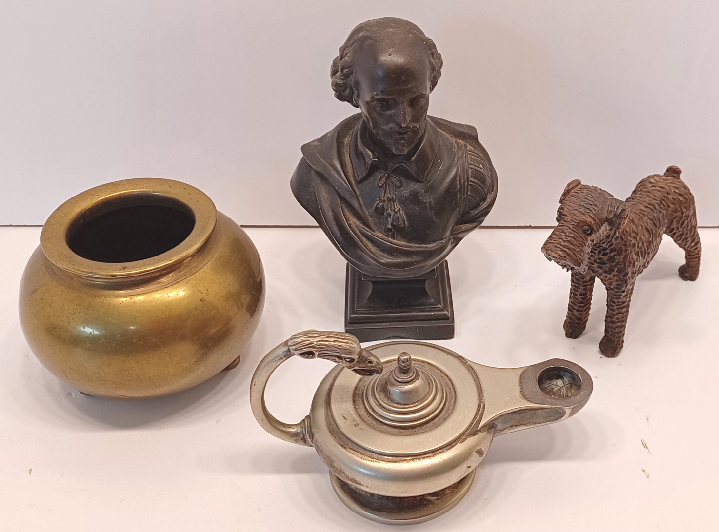 BRONZED BUST SHAKESPEARE, AIREDALE WOODEN DOG, BRASS INCENSE BURNER, PLATED OIL LAMP 