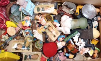 MIXED COLLECTABLES