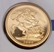 A Queen Elizabeth II Royal Mint 1999 Gold Sovereign on large Commemorative Cover, celebrating Earl &