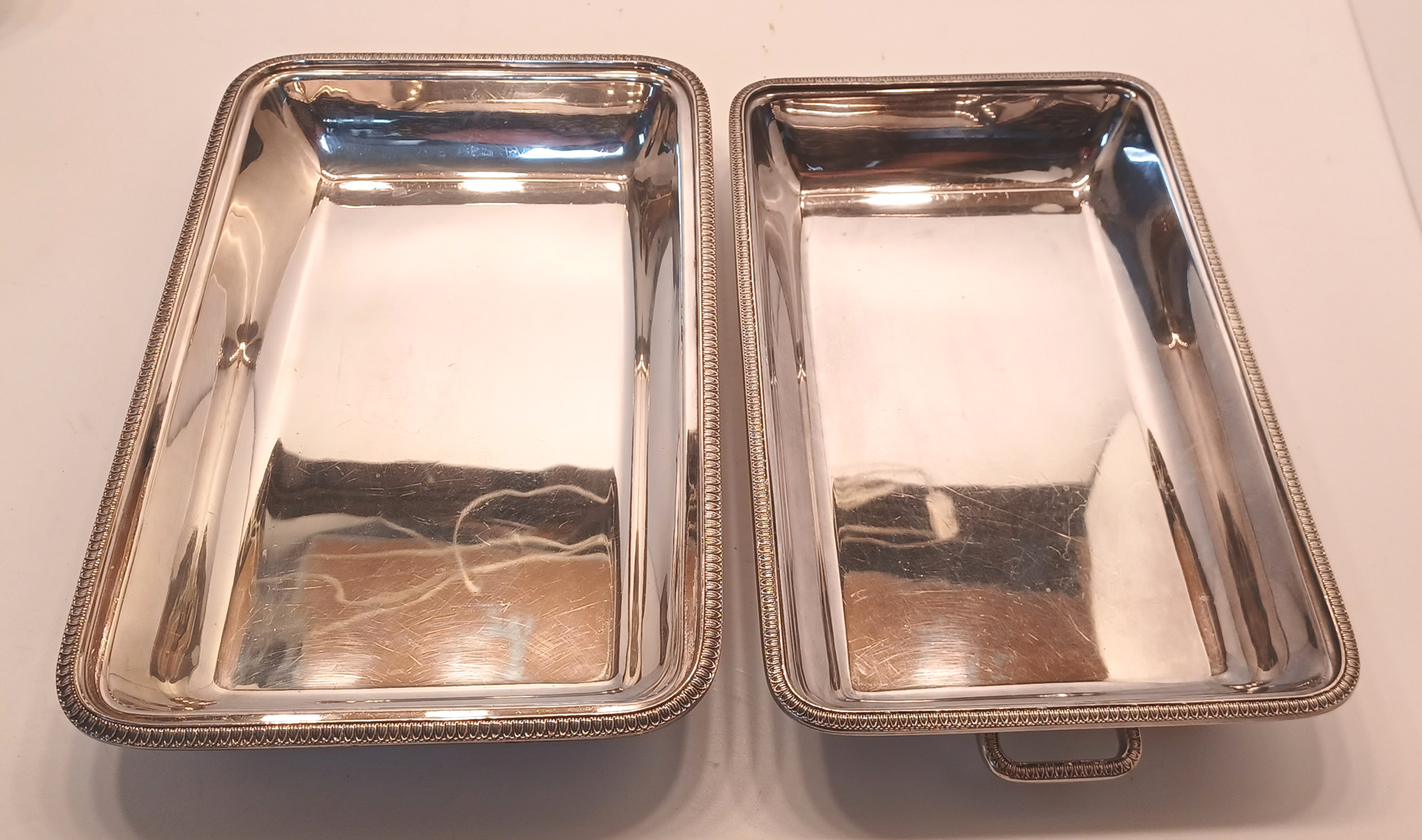 2 SILVER HANDLE TEA KNIVES CASED, SILVER PLATED MAPPIN AND WEBB TUREEN, SAUCE BOAT, AND 2  BASKETS - Image 6 of 6