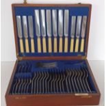 JOHN BLYDE CLINTOCK WORKS SHEFFIELD STAINLESS 50 PIECES GOOD QUALITY CUTLERY SET IN OAK CASE
