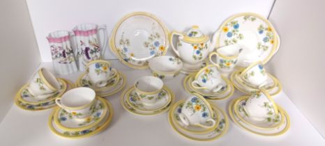 1930'S ROYAL DOULTON 'KILDA' H4272 PATTERN 32 PIECE TEA SET AND 2 VICTORIAN PINK FLORAL JUGS 