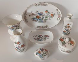 7 PIECES OF WEDGWOOD KUTANI CRANE