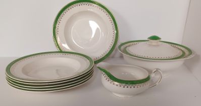 ALFRED MEAKIN 'ELVIN' 8 PIECE TUREEN JUG AND 6 SOUP BOWLS