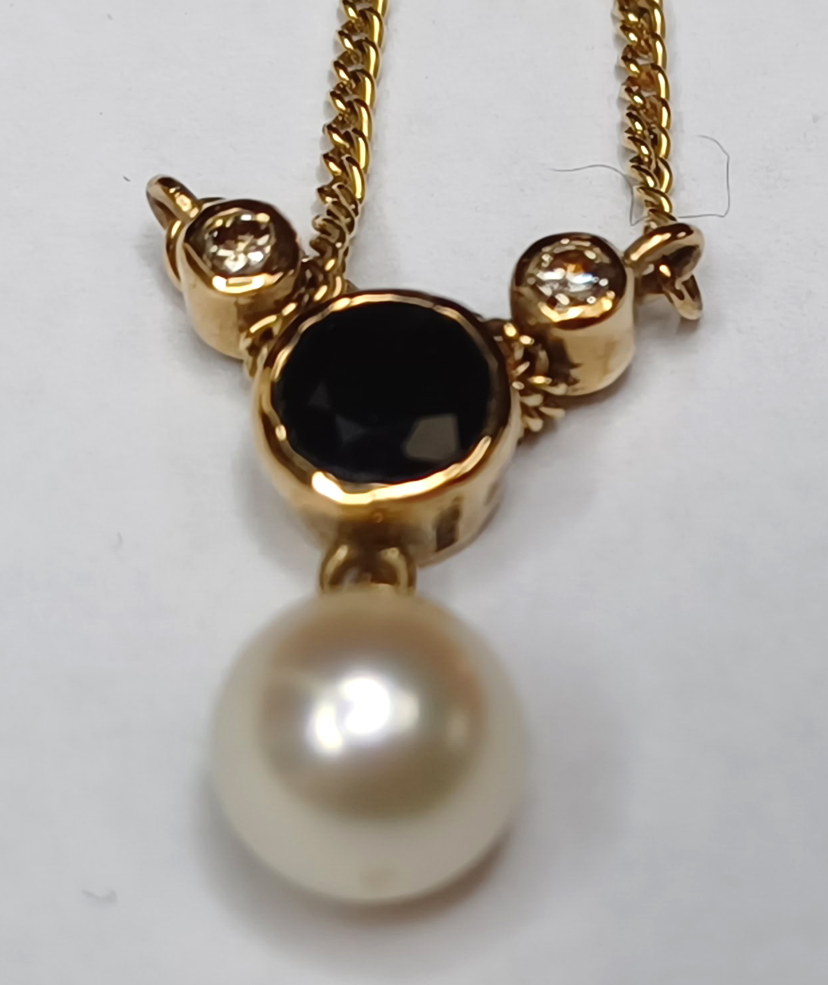 9CT GOLD PEARL AND SAPPHIRE NECKLACE 2.9g 43CM CHAIN - Image 2 of 2