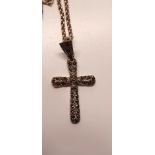 SILVER MARCASITE 3 CM CROSS ON SILVER CHAIN 19" LENGTH 12.5g 