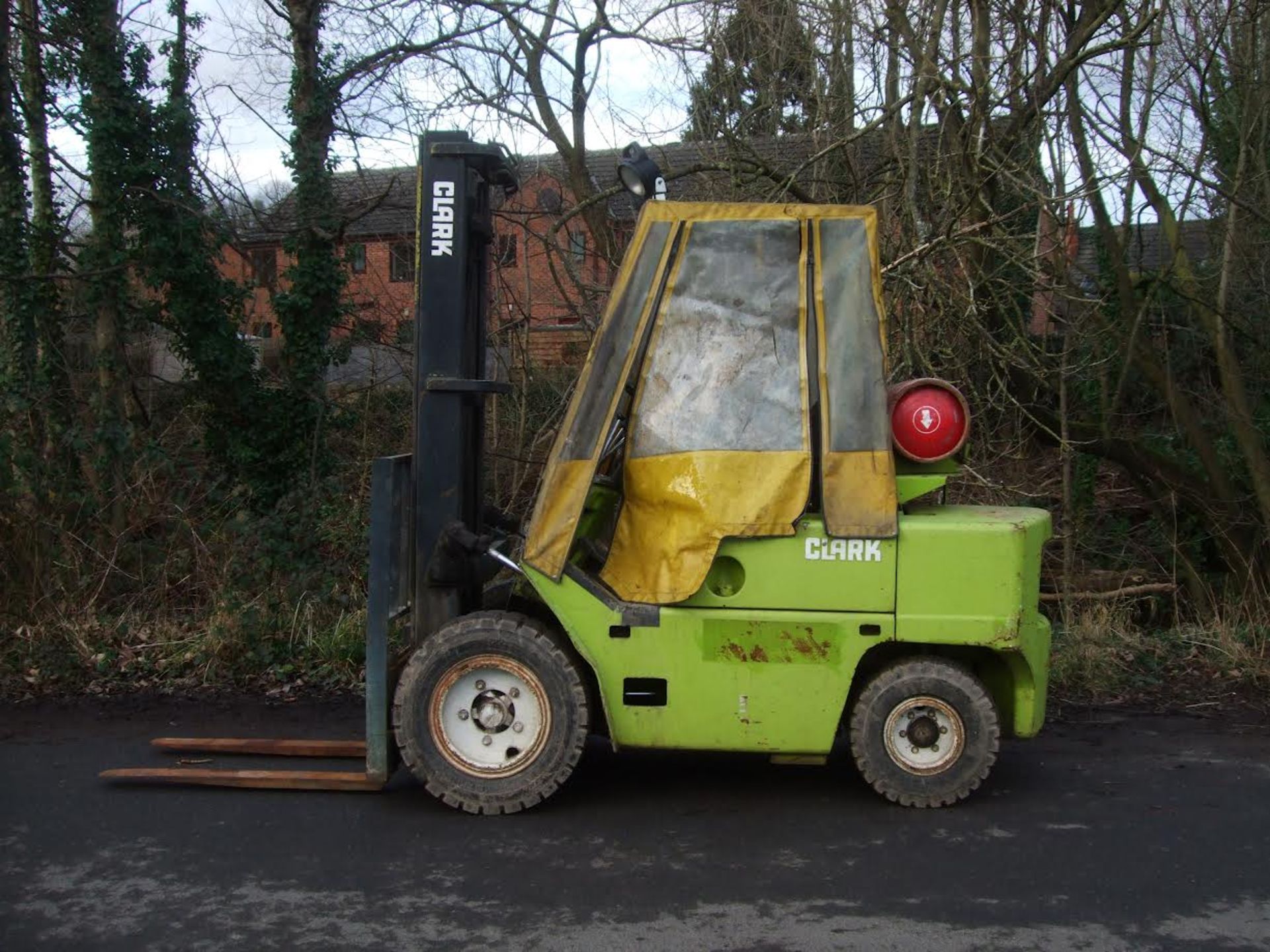 Clark C500 Gas Forklift Truck *PLUS VAT* - Image 2 of 6