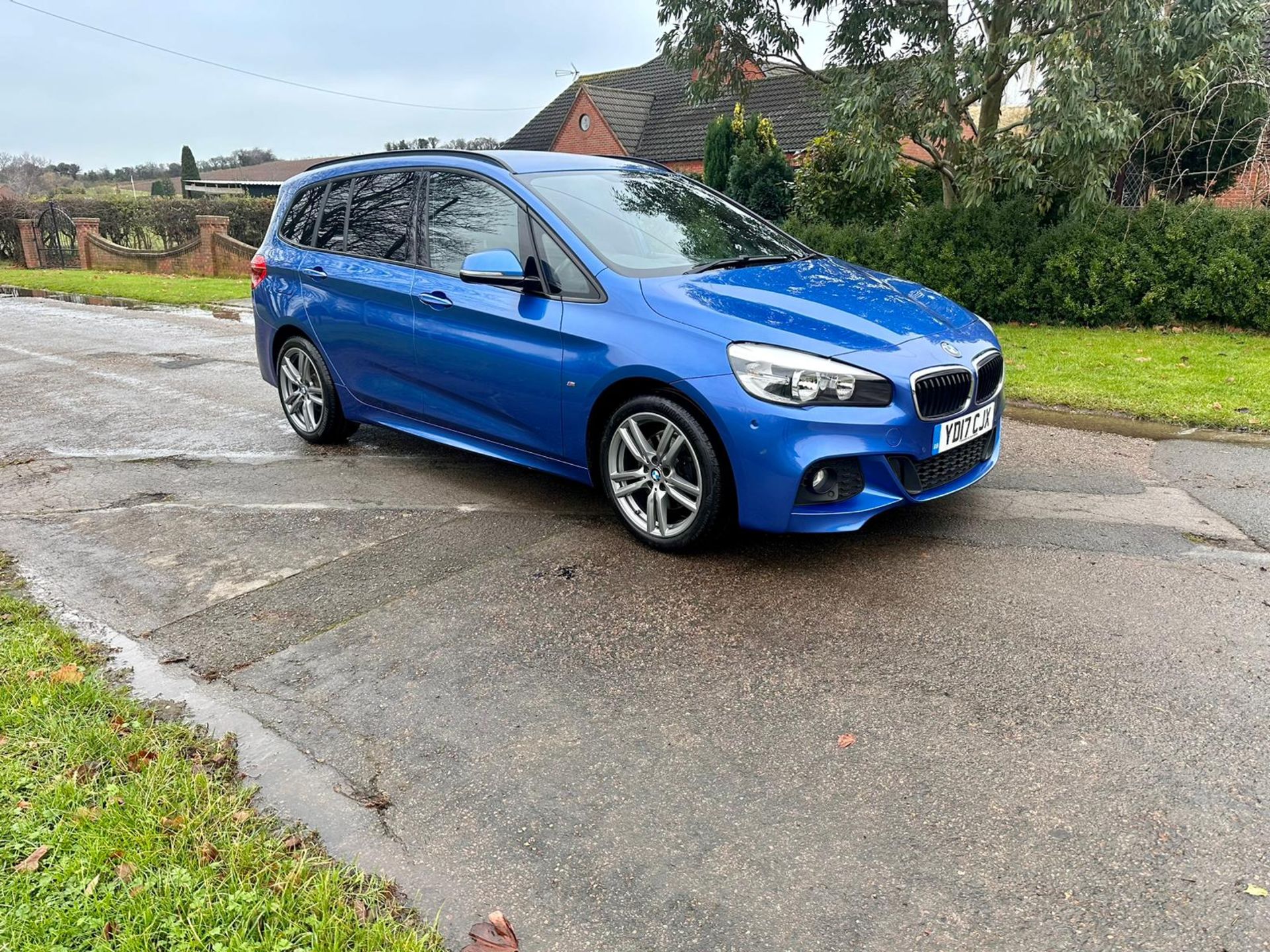 2017 BMW 218D M SPORT BLUE MPV *NO VAT*