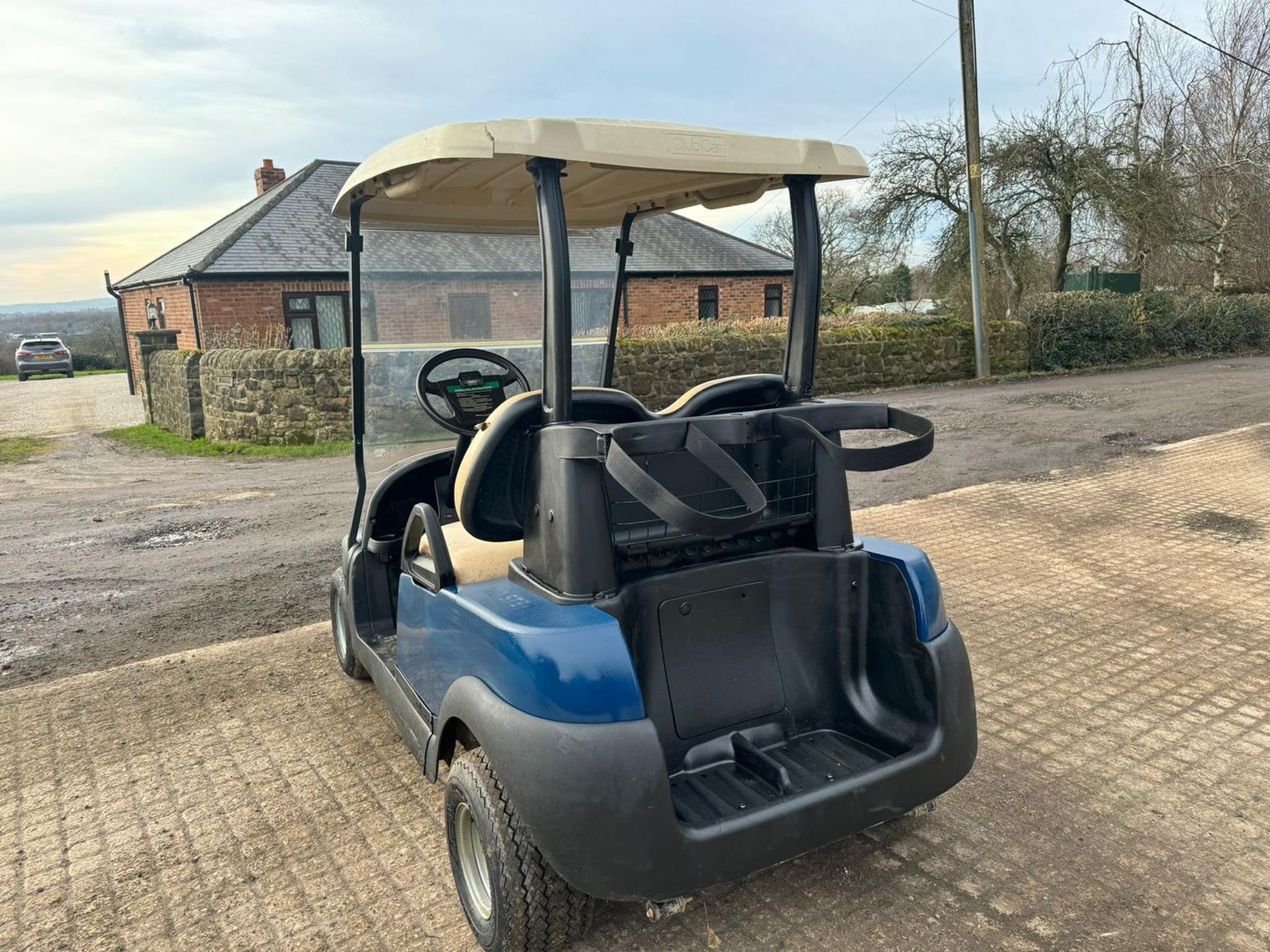 CLUBCAR PETROL GOLF CART BUGGY *PLUS VAT* - Image 12 of 16