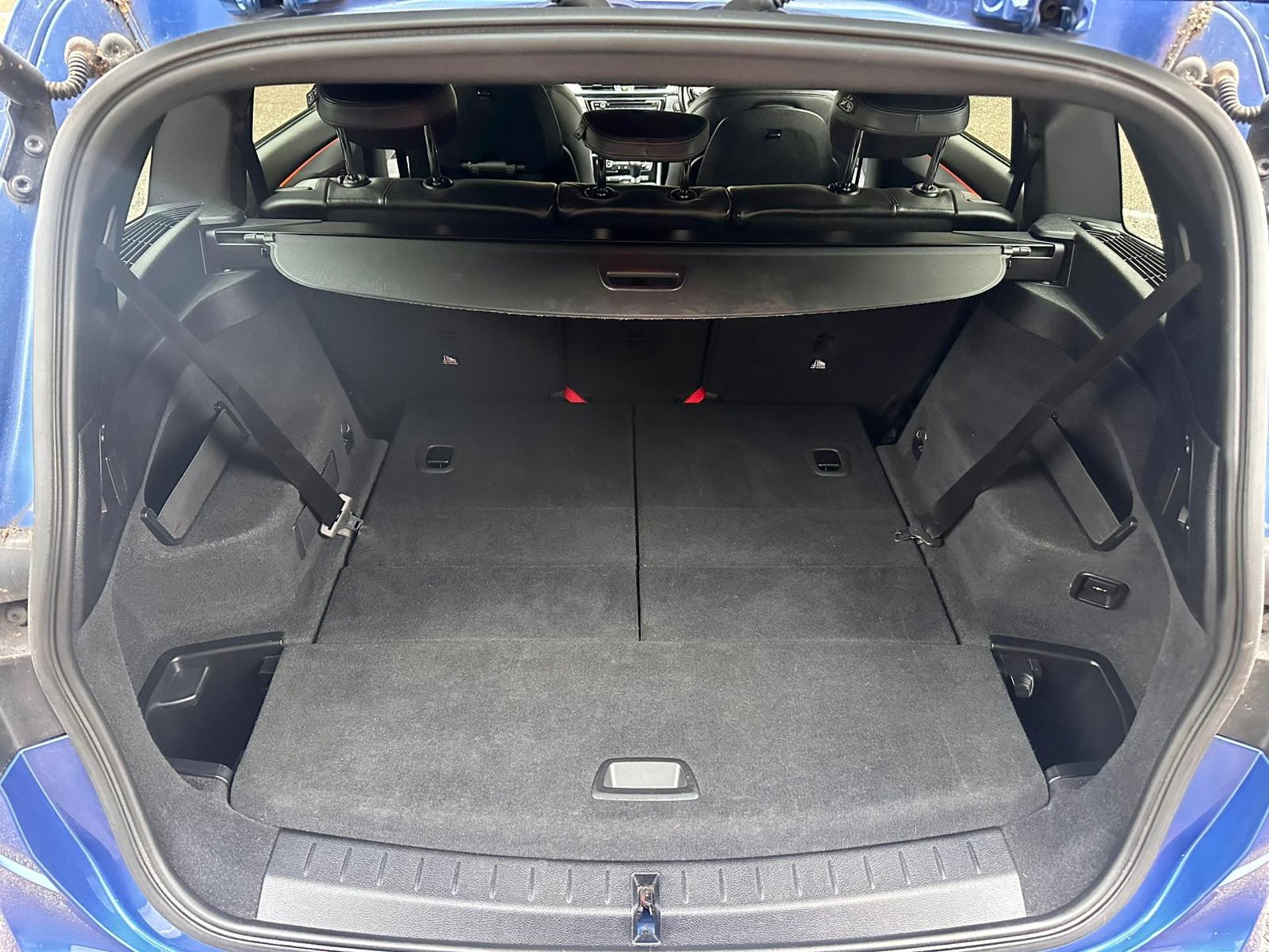 2017 BMW 218D M SPORT BLUE MPV *NO VAT* - Image 8 of 27