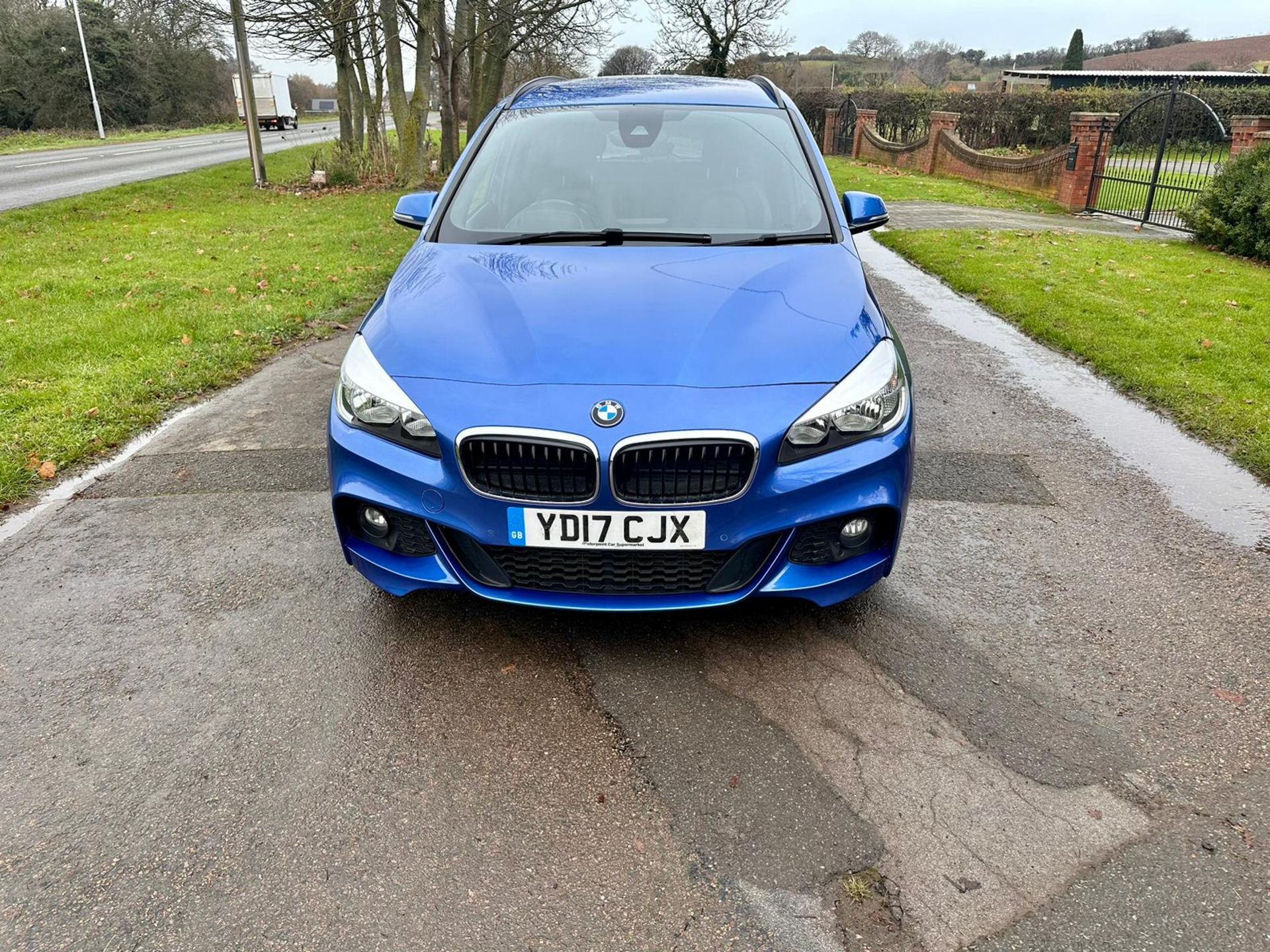 2017 BMW 218D M SPORT BLUE MPV *NO VAT* - Image 2 of 27