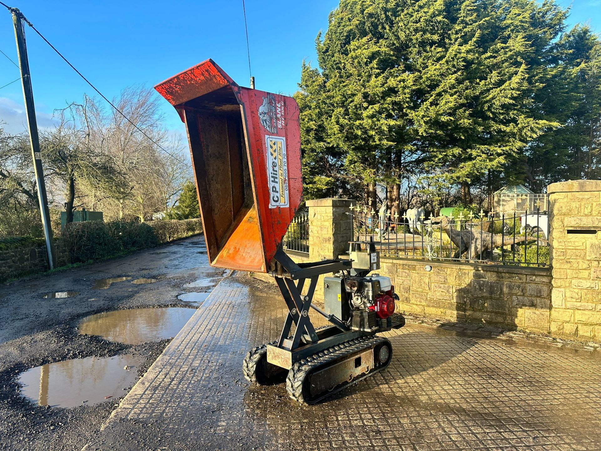 2017 SLANETRAC HT1000 1 TON HIGH TIP TRACKED DUMPER *PLUS VAT* - Image 3 of 16