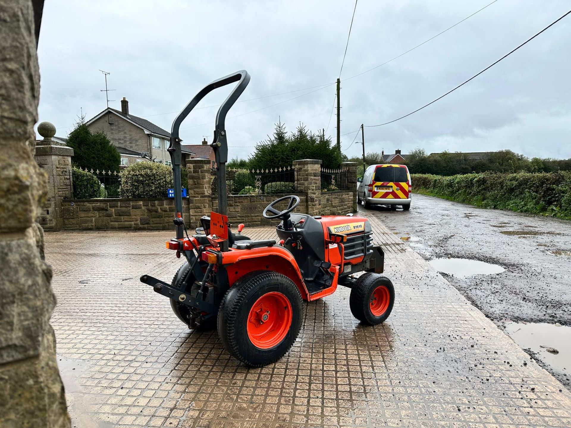 KUBOTA B1610 16HP 4WD COMPACT TRACTOR *PLUS VAT* - Image 9 of 17