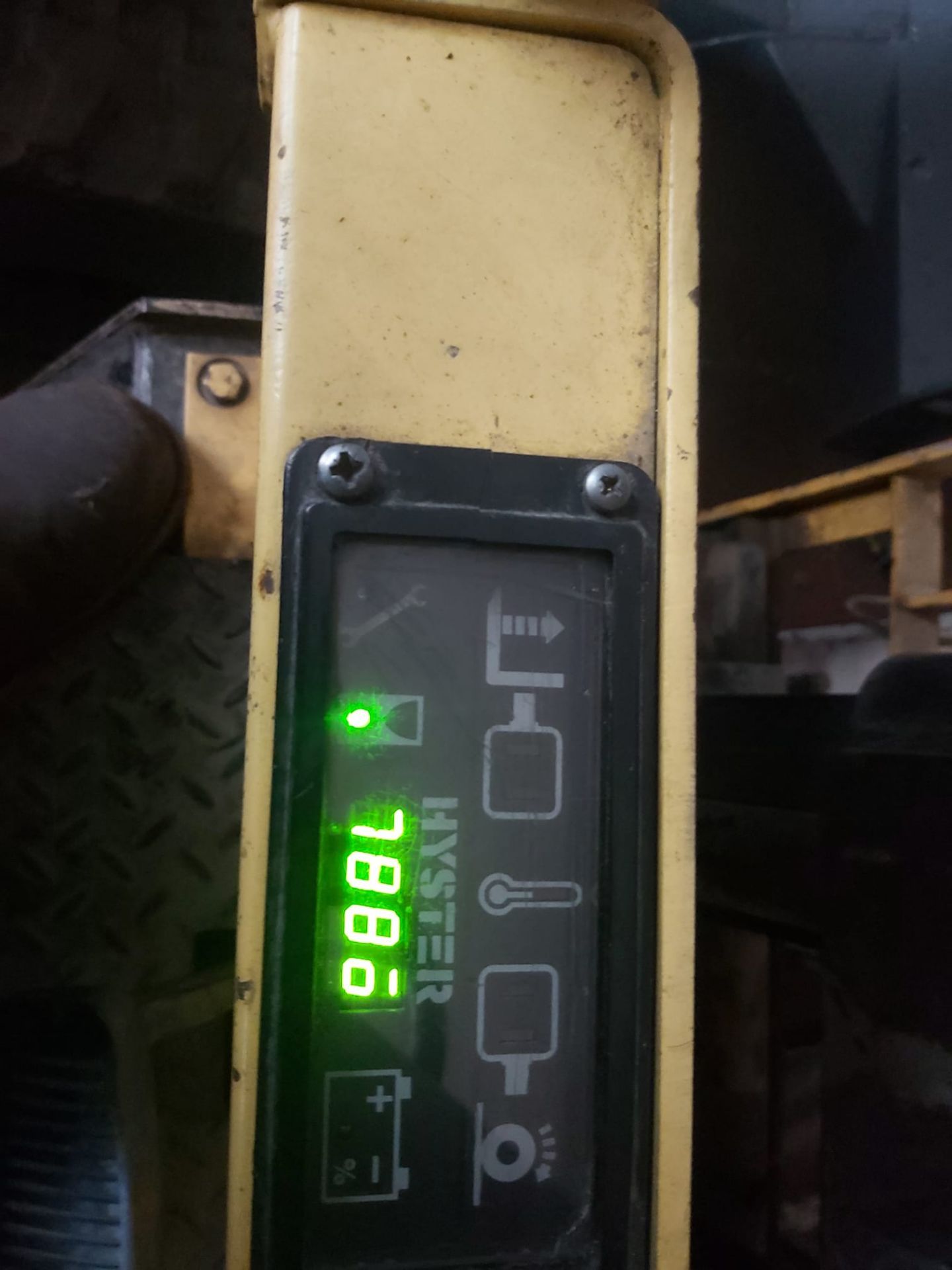 HYSTER 2T Forklift Electric *PLUS VAT* - Image 7 of 13