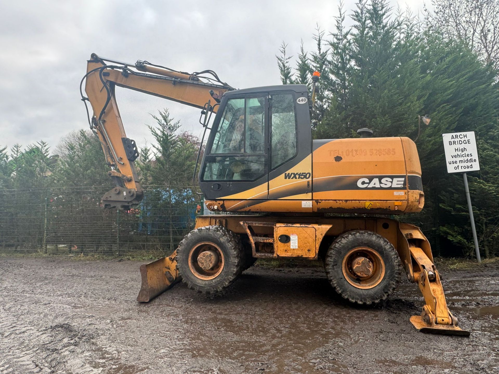 CASE WX150 WHEELED EXCAVATOR WITH FRONT BLADE *PLUS VAT* - Image 2 of 17