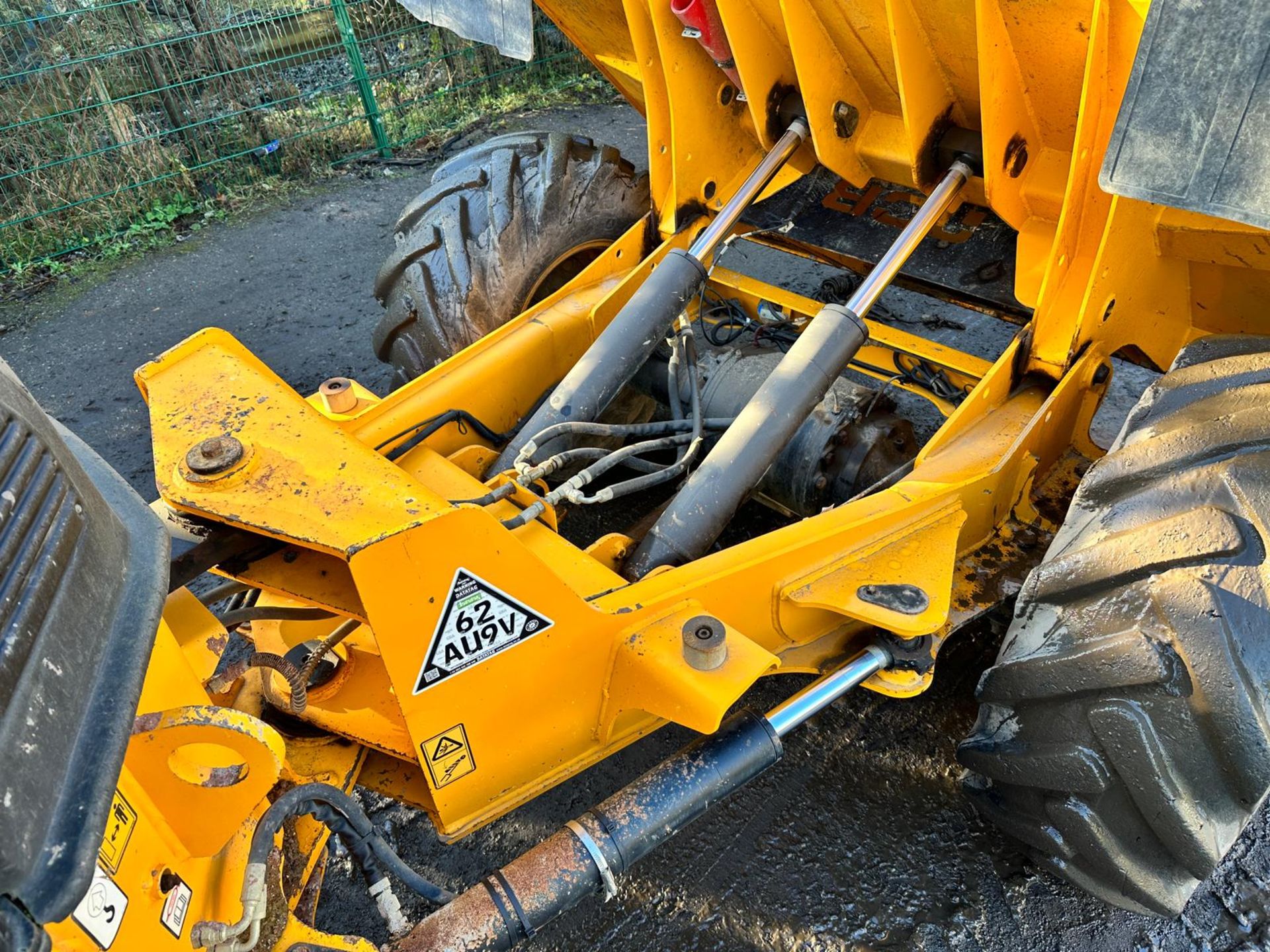 2018 JCB 6T-1 6 TON DUMPER *PLUS VAT* - Image 5 of 16