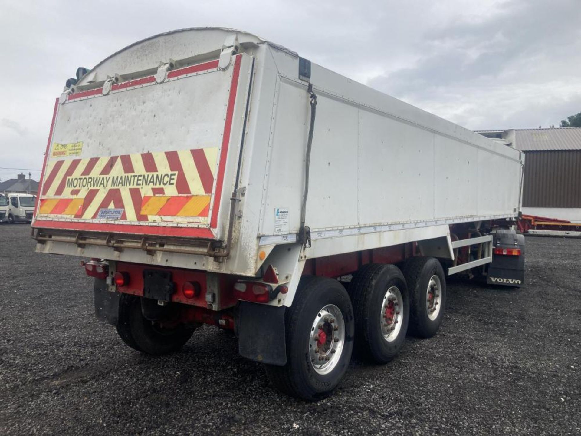 2008 WEIGHTLIFTER TIPPER TRAILER INSULTED ALLOY Mercedes Axles Dennison Chassis *PLUS VAT* - Image 2 of 10