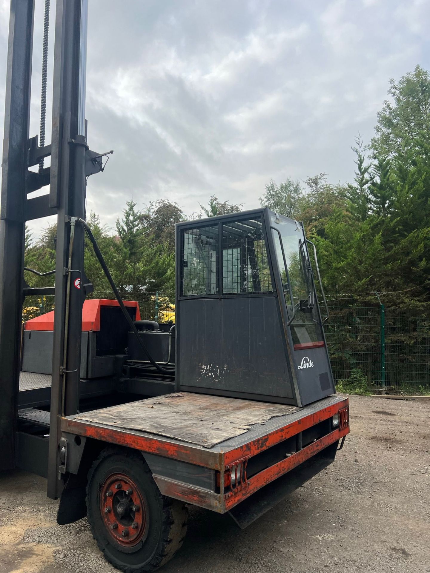 LINDI S40 SIDE LOADER FORKLIFT *PLUS VAT* - Image 6 of 14