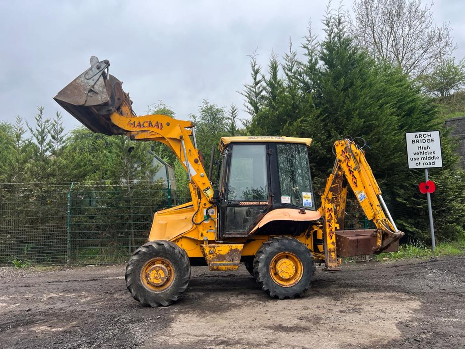 JCB 2CX STREETMASTER 4WD FRONT LOADER BACKHOE *PLUS VAT* - Image 4 of 7