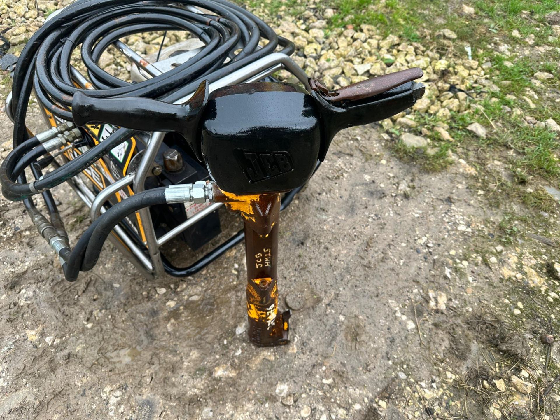 2016 JCB BEAVER HYDRAULIC POWER PACK WITH HOSES AND BREAKER *PLUS VAT* - Image 11 of 11