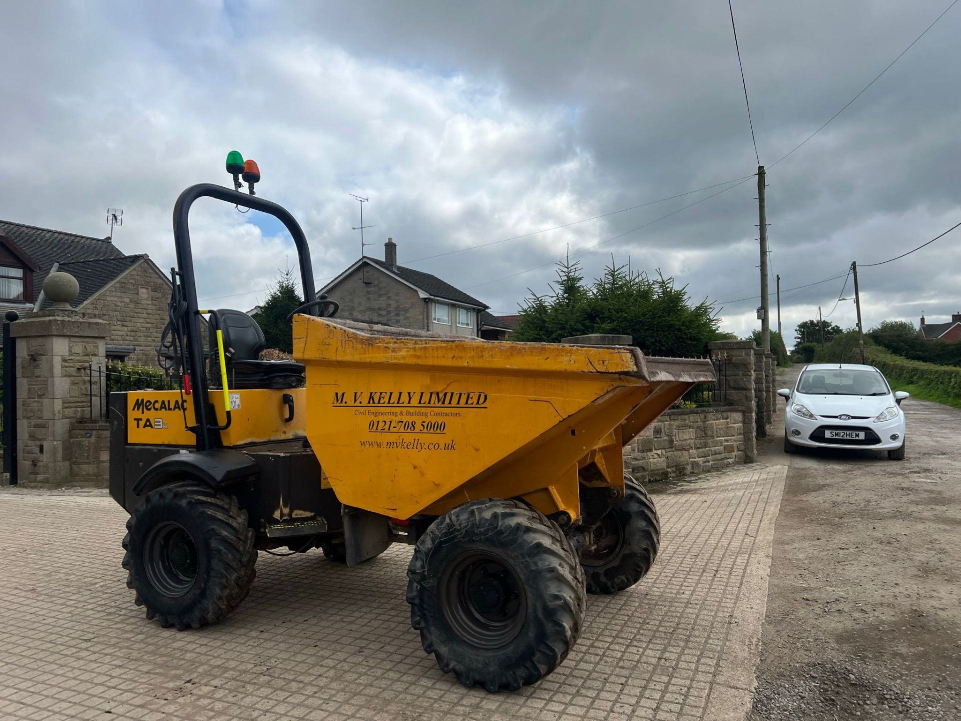 2019 MECALAC TA3H 3 TON DUMPER *PLUS VAT* - Image 2 of 9