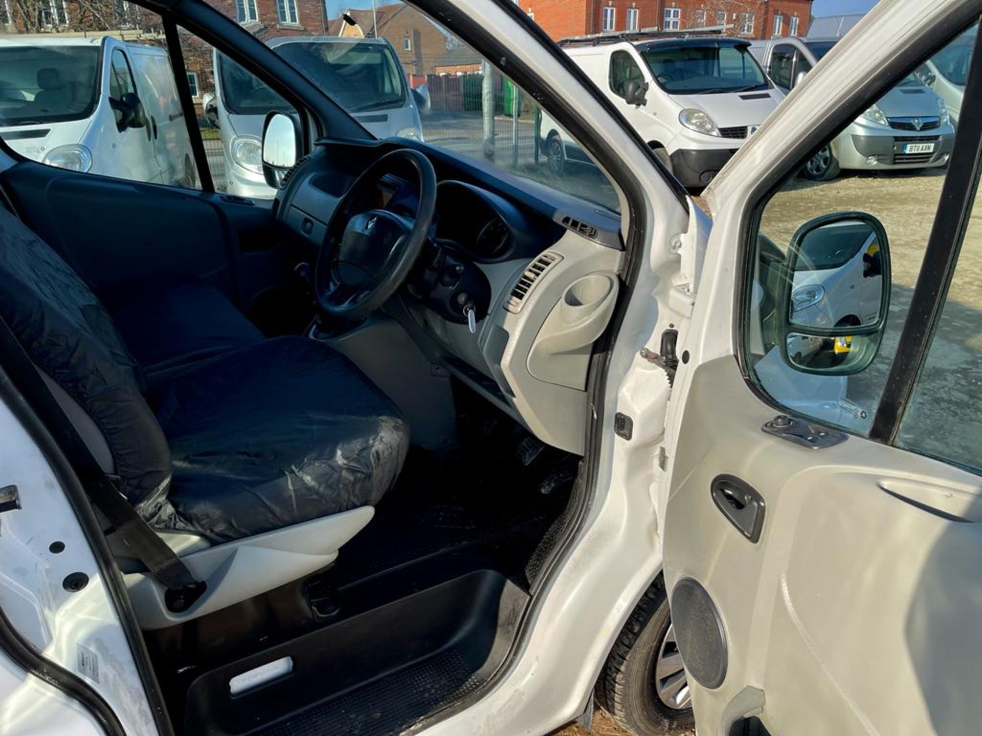 2014 RENAULT TRAFIC SL27 DCI WHITE PANEL VAN *NO VAT* - Image 10 of 16