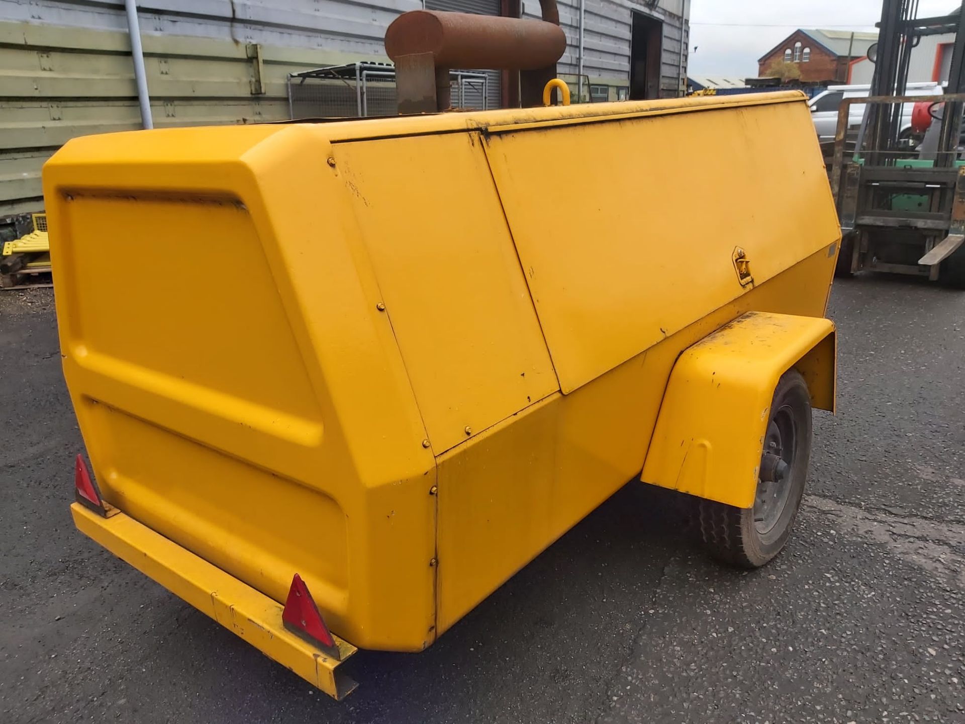 Ingersoll Rand P250WD Road Towable Compressor *PLUS VAT* - Image 3 of 14